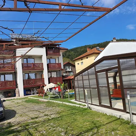 White House Gasthuis 3*