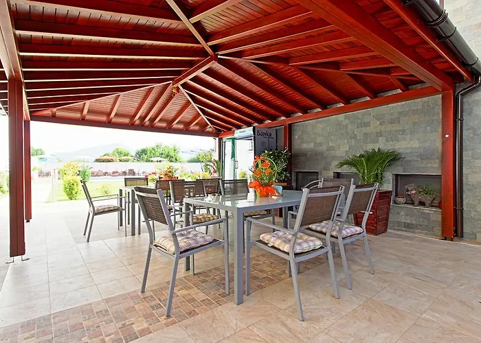 Gasthuis White House 3*